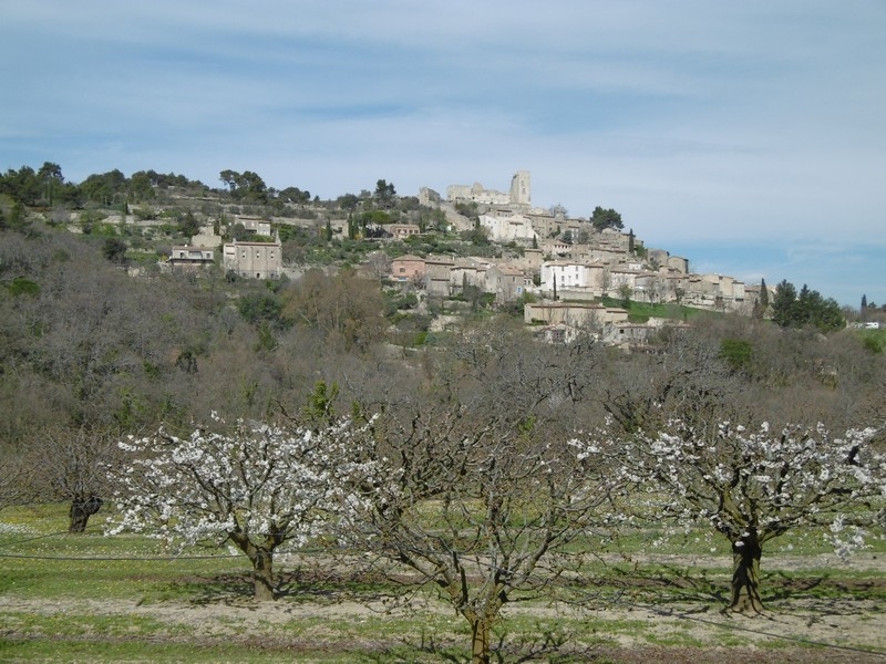 à Bonnieux