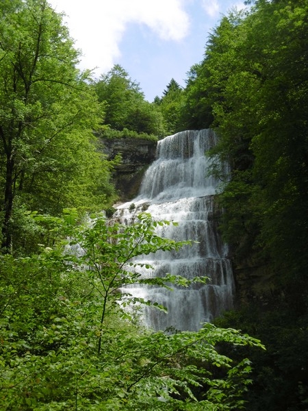 la cascade du herisson